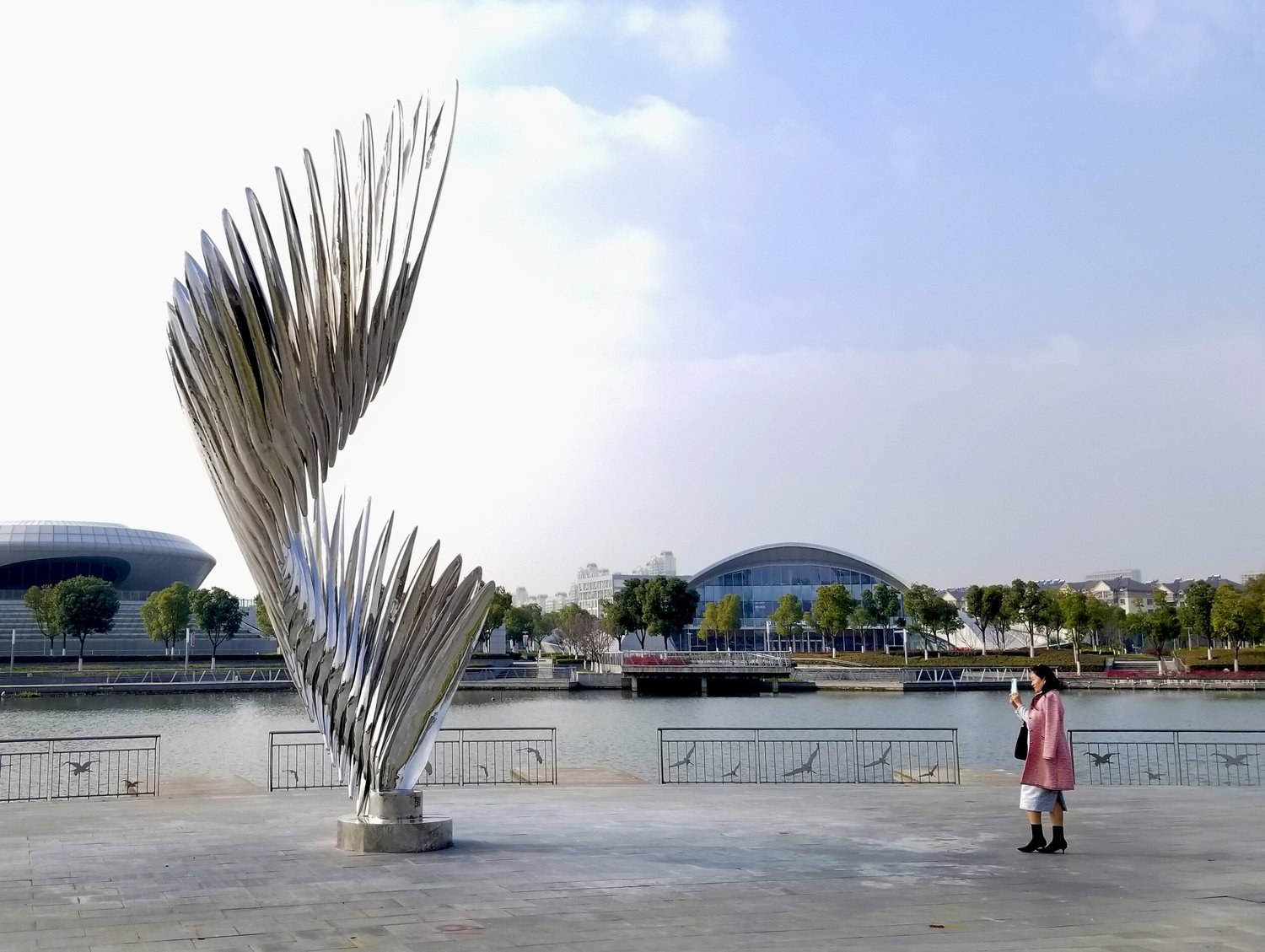 Ken Kelleher’s Seven-Metre Madrigal Anchors a New Sculpture Park at Shuizhiyun City