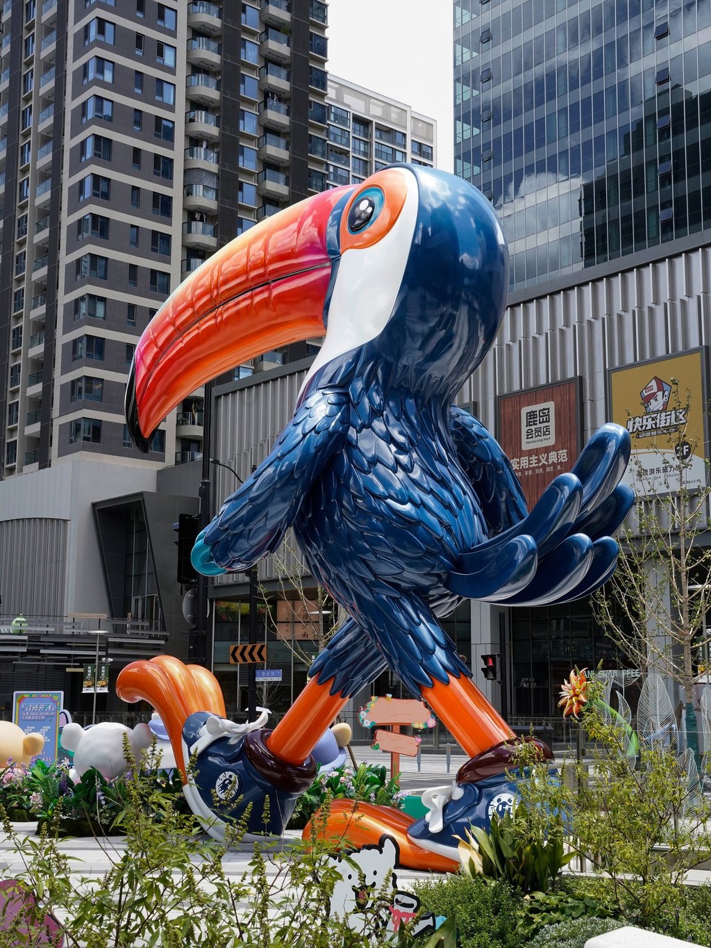 Tommy Toucan — The Ring, Shanghai